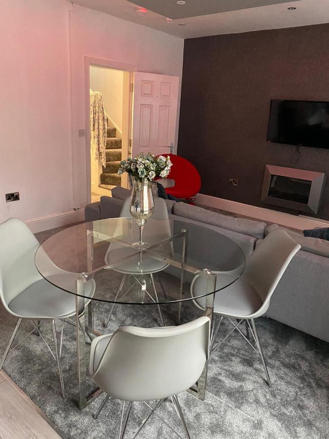Ali'S Holiday Apartments F3 Blackpool Extérieur photo