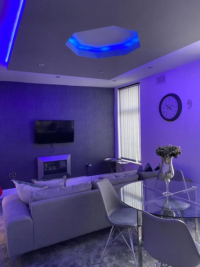 Ali'S Holiday Apartments F3 Blackpool Extérieur photo